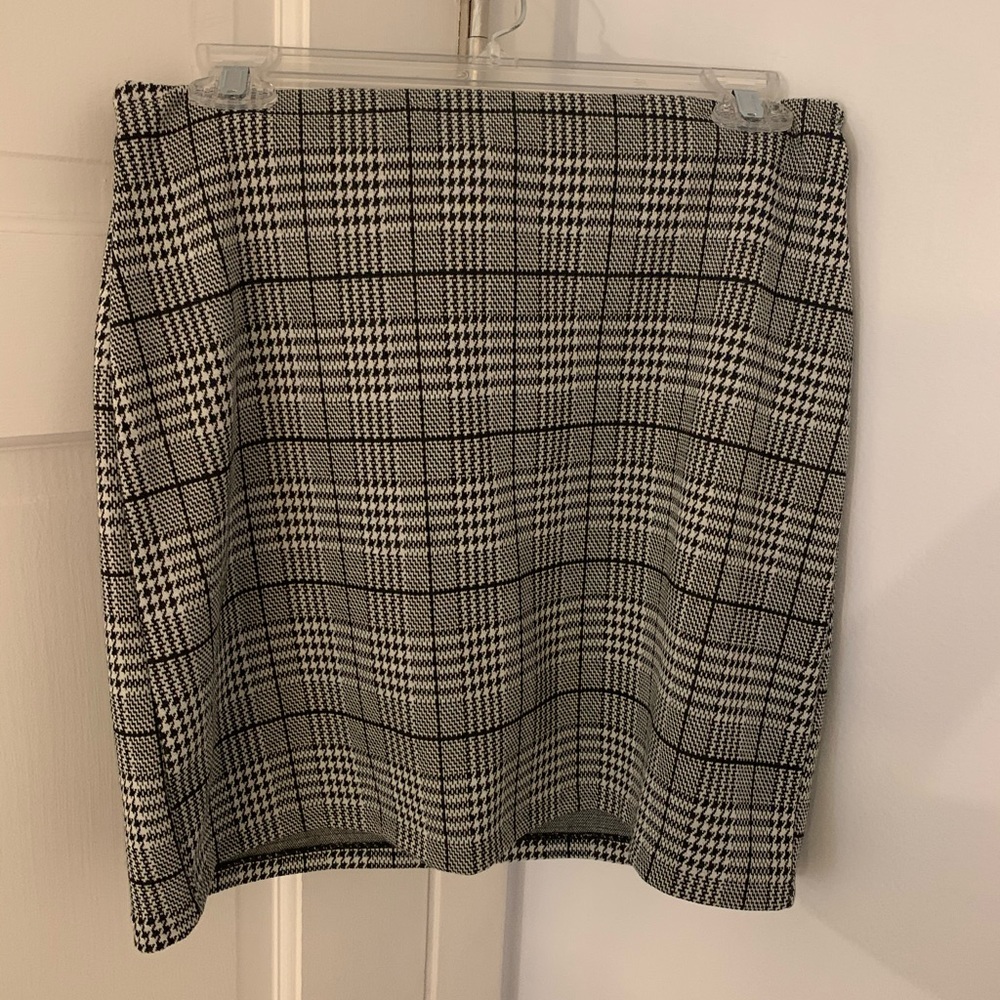 Black and white plaid mini skirt